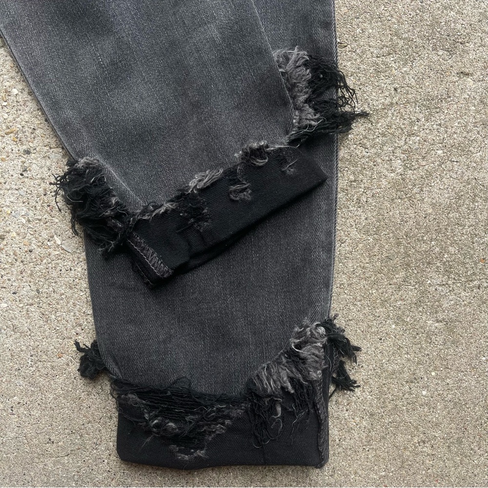 Judy Blue Washed Black Distressed Bottom Skinny Jeans Size 5 / 27 - Picture 5 of 6
